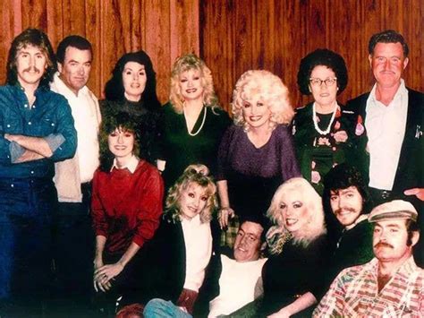 Dolly Parton's 11 siblings: All you need to know about the star's ...