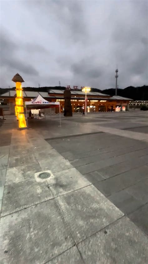 天冷了跑广东打螺丝买外套去了 - 抖音