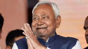 Early screening key to combating cancer, says CM