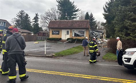 Building collapse in Geddes caused by water buildup on roof, not gas leak
