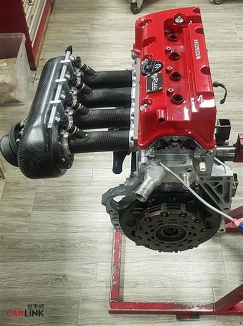 飆到「9000rpm」！Honda Civic FD2「山道怪獸」超強改