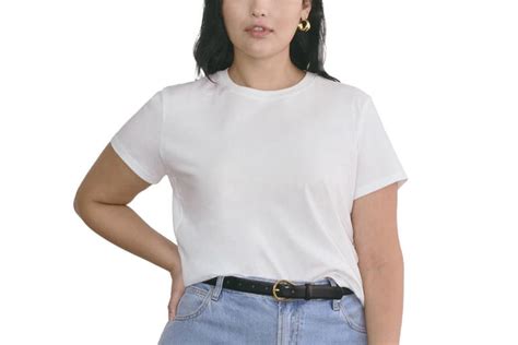 I'm a fashion snob, and I’m stocking up on these 7 elevated white tees ...