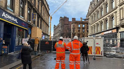 Demolition of fire-damaged building near Glasgow Central begins