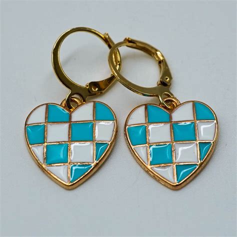 heart waffle drops – Interstellar India