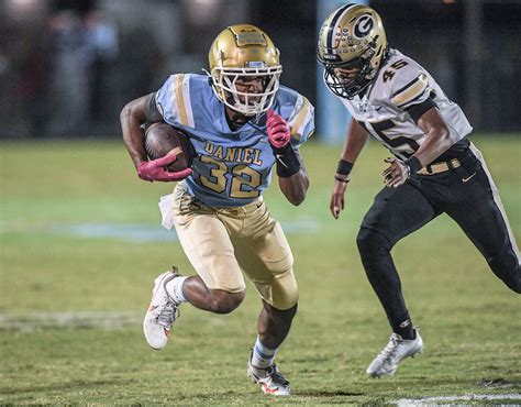 Early candidates for Dandy Dozen high school football list for 2027