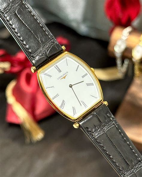 Vintage LONGINES La Grande Classique Ultra-Thin Roman Dial Watch ...