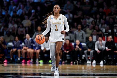 Vanderbilt vs Notre Dame women's March Madness Sweet 16 preview