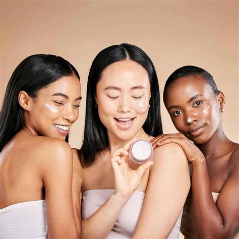 Bemotrizinol - Bis-Ethylhexyloxyphenol Methoxyphenyl Triazine (BEMT ...