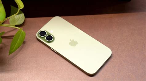 Flipkart GOAT sale: iPhone 17, iPhone 16, and more iPhone deals ...