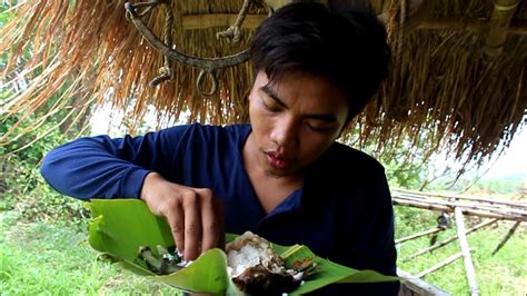 A Simple Filipino Breakfast That Captures Rural Life Beauty