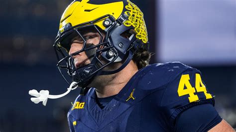 Michigan's Max Bredeson picked by Vikings in Round 5 of NFL Draft