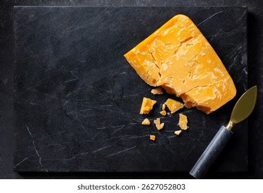 Aged cheese board: 14 mil imagens, fotos e ilustrações stock livres de ...