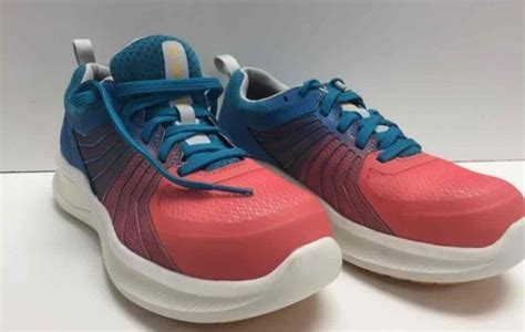 WOMENS size 8M Wolverine Duraspring Safety SHOES