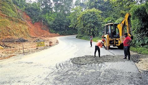 Locals mull another strike over delayed NH85 work
