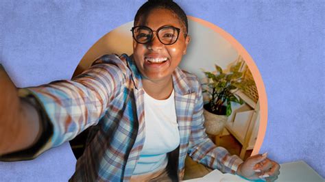 The formula to get the perfect lighting for your iPhone selfies