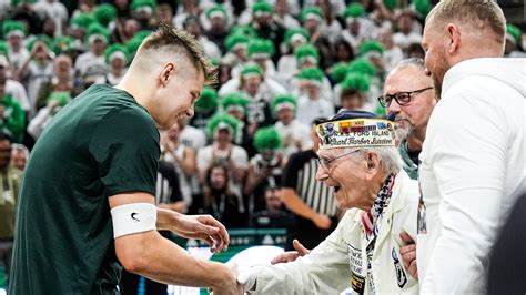 Michigan State basketball celebrates seniors with visit from Rutgers