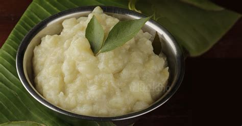 തേങ്ങാപ്പാലിന്റെ മണമുള്ള നാടൻ ഇഷ്ടു | urulaikilangu ishtu | potato stew ...