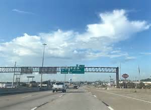 MacKinnon’s all-business season means leading NHL in goals, Hart Trophy chase and occasional smile