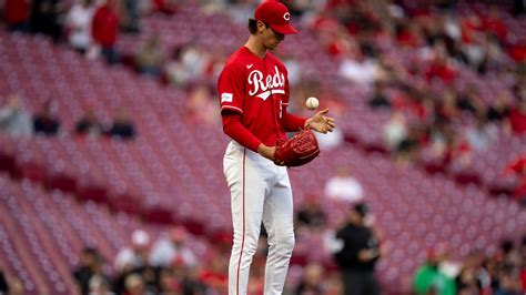 Brandon Williamson discusses short start for Reds, possible injury
