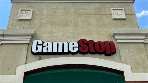 GameStop has more closures planned for 2026. See list so far.