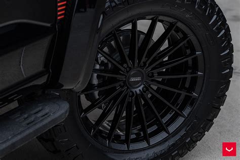 Ford F-150 Raptor R - HFX Series: HFX-4 (6-Lug) - Vossen Wheels