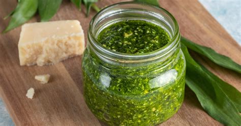 Pesto con nueces, la versión más original de la típica salsa italiana ...