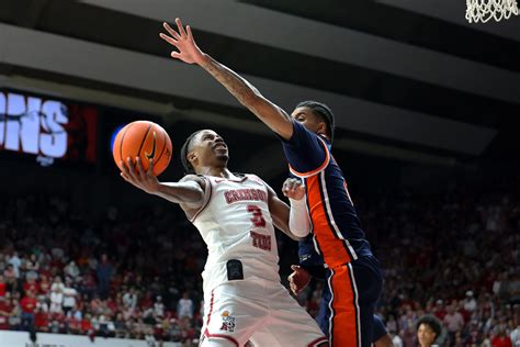 How to live stream SEC Tournament 2026, college basketball, TV channel
