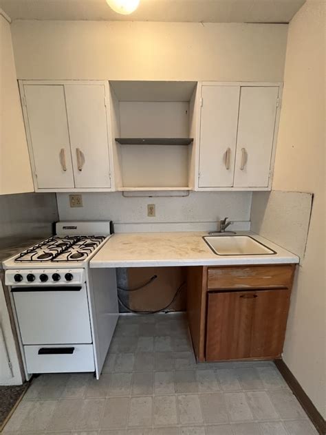 125 E Gorham St Unit 202 Off-Campus Housing, Madison, WI