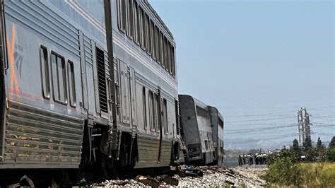 California train derailment 2023: Moorpark track fixes start