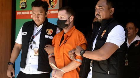 Indonesia postpones extradition of alleged Scottish crime boss to Spain