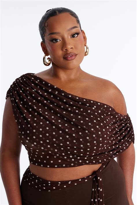 Bailey Off Shoulder Polka Dot Capri Set - Brown/combo | Fashion Nova