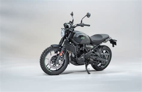 Royal Enfield Launches New ‘Shadow Ash’ Colour Variant of Guerrilla 450 ...