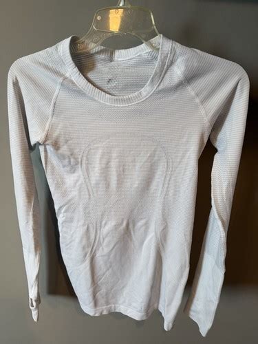 Lululemon Swiftly Tech Long Sleeve Shirt Size M White Textured Athletic ...