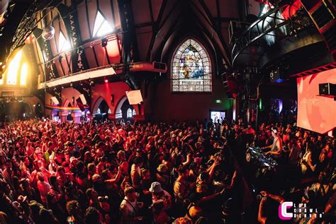 Denver Nightclub Experience - VIP Entry & Drinks