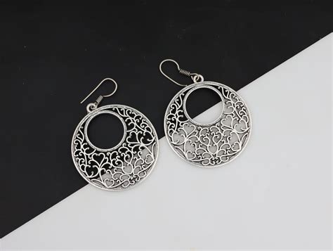 Buy Intricate Silver Filigree Hoop Earrings With Heart Motif – Elegant ...
