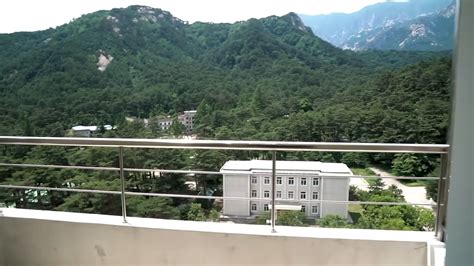 Watch why this beautiful North Korean resort is almost empty