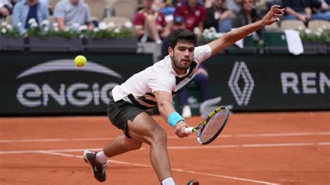 French Open Day 4 Highlights: Alcaraz and Sabalenka ease into Rd 3 ...