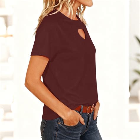 dazeni Short Sleeve T Shirts for Womens Trendy Heart Cut out Tops Solid ...