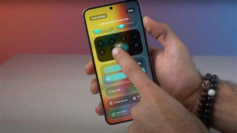 Samsung Galaxy S25 Review: Same old, but OneUI 7 is special