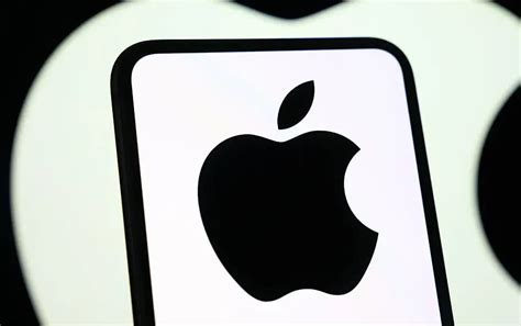 iPhone 18 base model tipped for 12GB RAM, 2nm chip in 2027
