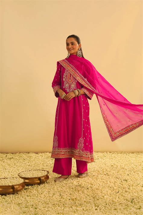 Mayra - Hotpink Long Kurta with Palazzo & Dupatta (Lxrts)