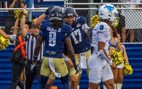 FIU football opens milestone season at home with convincing victory ...