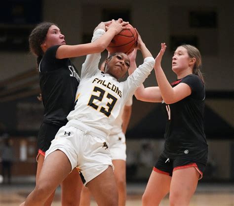 Best high school sports photos from Milwaukee area in 2025