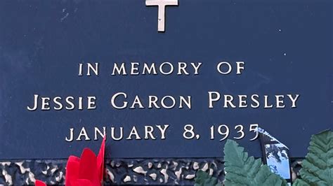 What Elvis Presley’s Twin Burial Spot Reveals About His Past