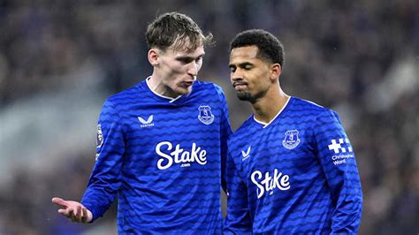 Building an Everton squad of players 25-and-under (that would be pretty ...