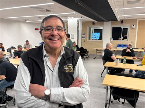 Les anges gardiens canadiens de la course automobile