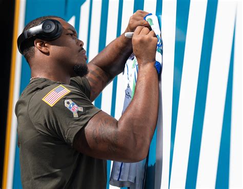 Jacksonville Jaguars-Los Angeles Chargers, NFL football Week 11 photos