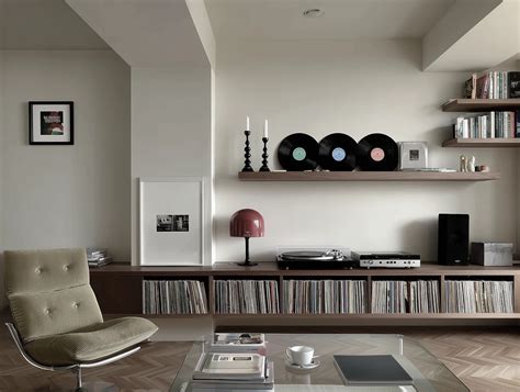 NCS S 2005-G80Y vs. RAL Classic Cream comparison