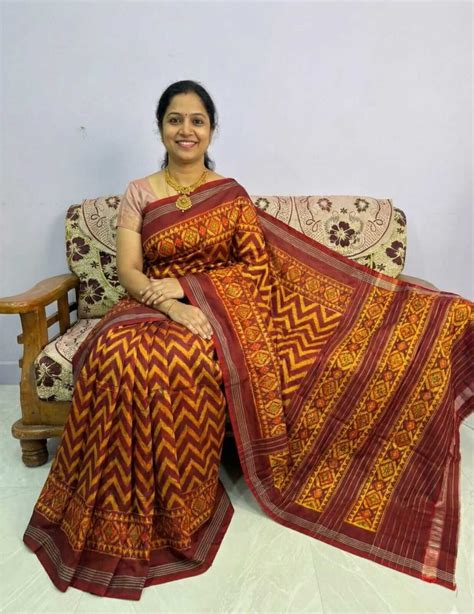 Pochampally ikkat pure silk saree | Handwoven sarees direct from looms ...