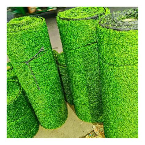 How to Choose the Best 11mm Putting Grass for Your Home Green
